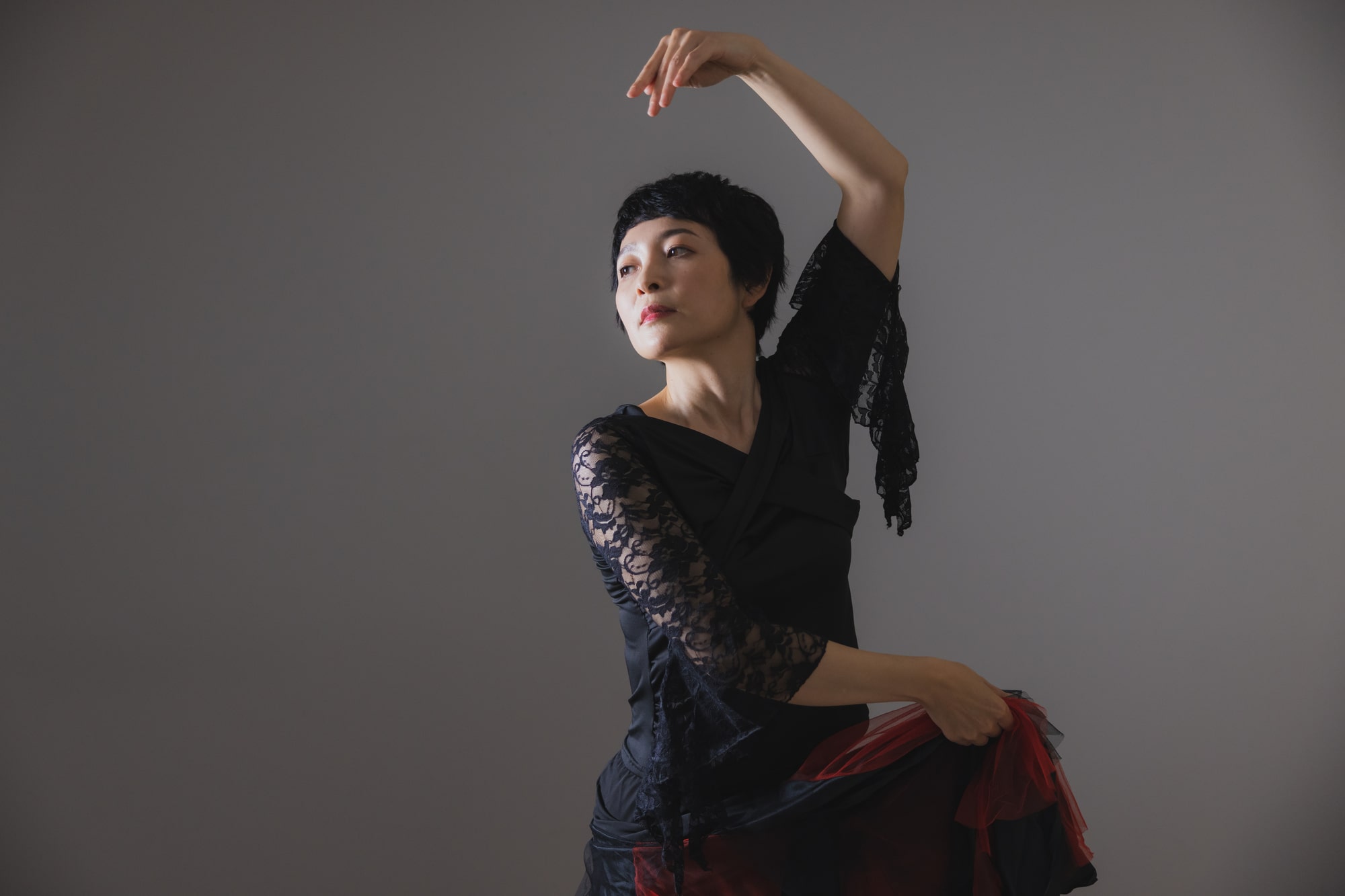 pixta_109315299_M-min